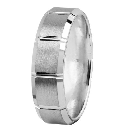 Кольцо из серебра р.18 Azade