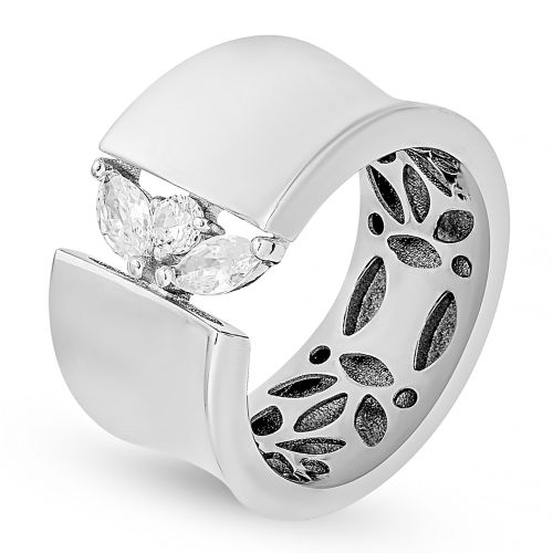 Кольцо из серебра с фианитом р. 18,5 585Gold